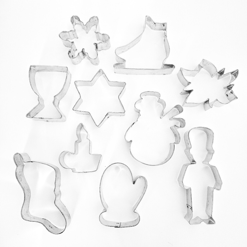 Christmas, Hanukkah & Winter Holiday Vintage Cookie Cutters Lot (Set of 10)